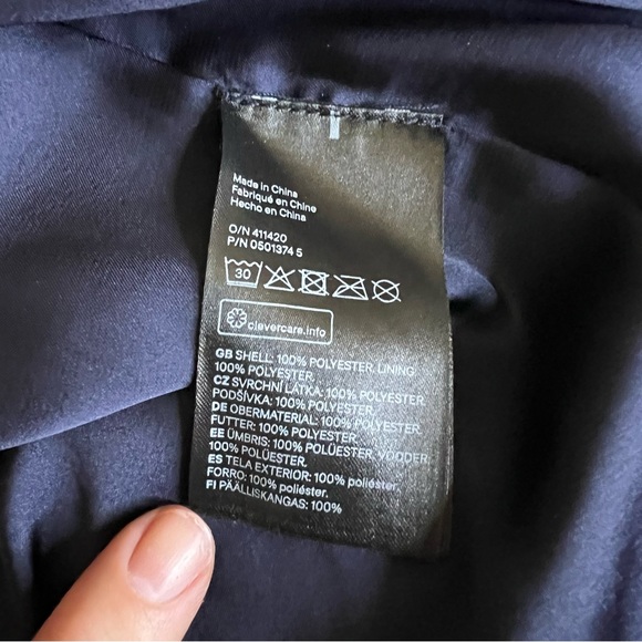 Navy pleated midi skirt | size 8 | H&M - Picture 8 of 8